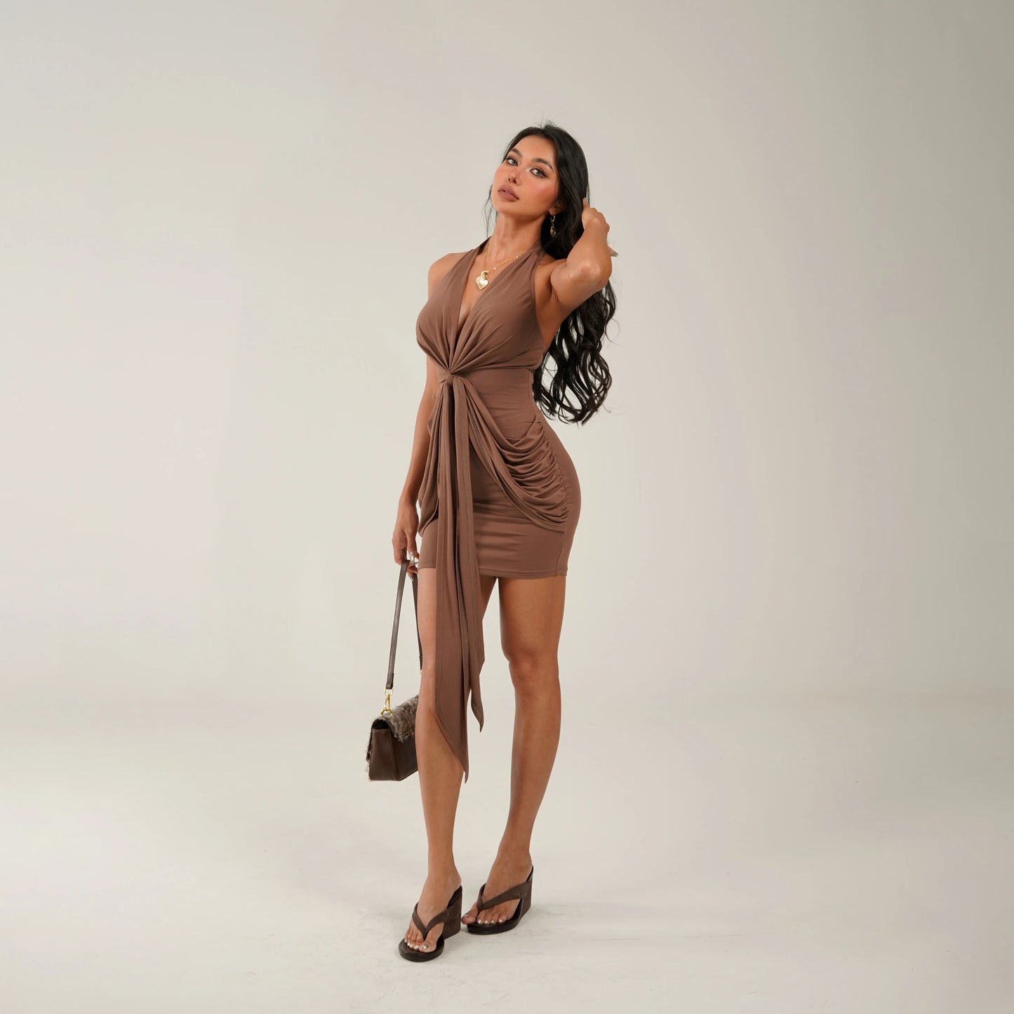 Sugar-Glazed Green Slim-Fit Halter Neck Cinched Waist V-Neck Dresses