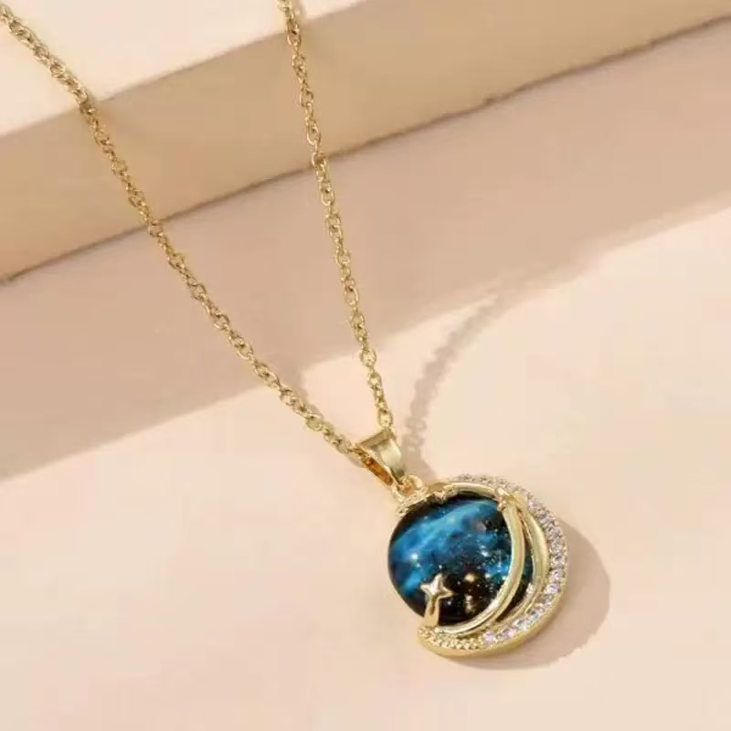 Dream Planet Elegant Gift Necklace