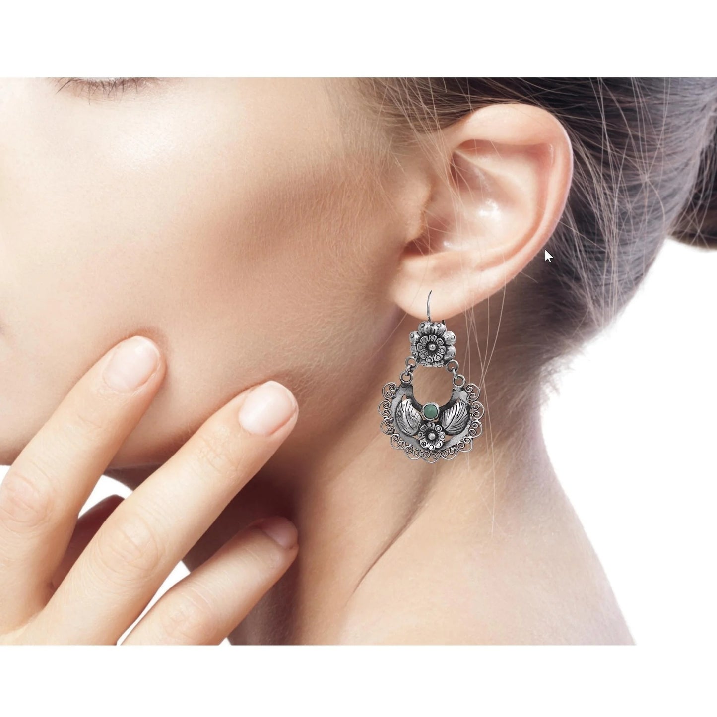 Vintage Silver Flower Dangling Earrings