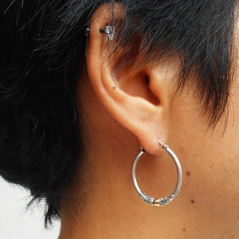Vintage Silvery Carved Pattern Hoop Earrings