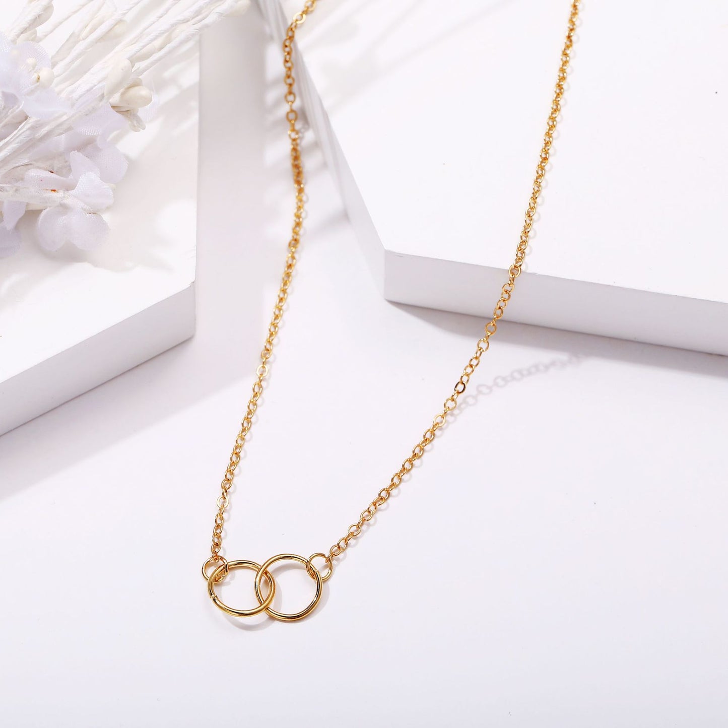 Retro Minimalist Double-Ring Necklace with Collarbone Chain