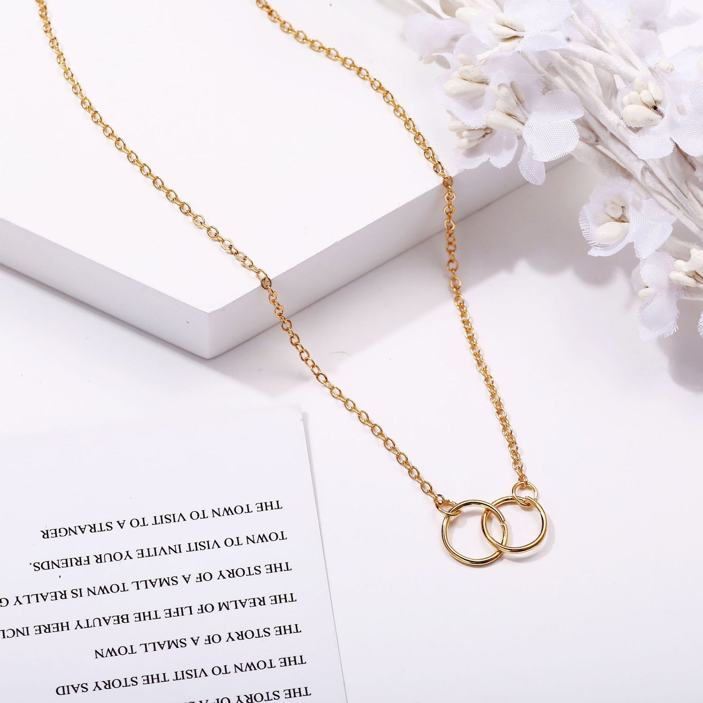 Retro Minimalist Double-Ring Necklace with Collarbone Chain