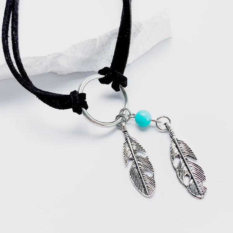 Feather Circle Turquoise Necklace