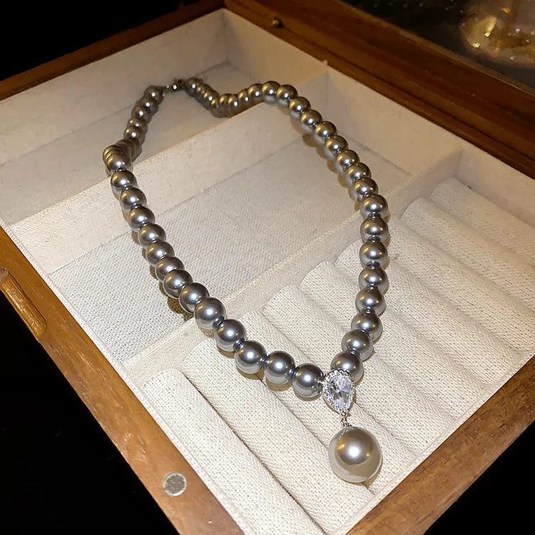 Zircon Water Droplet Pearl Necklace
