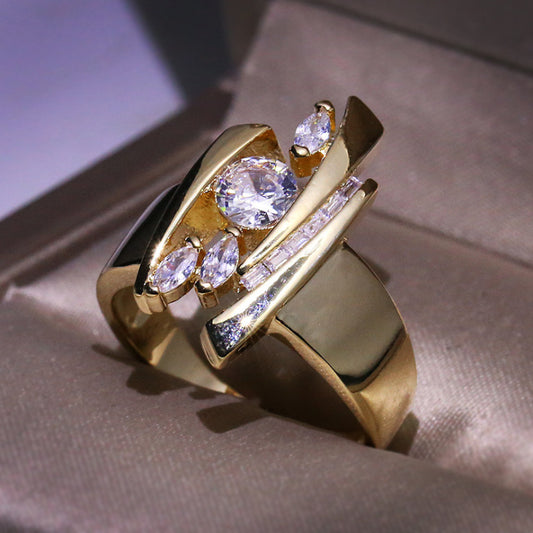Vintage Golden Zirconia Ring