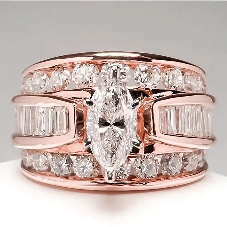 Horse Eye Shaped Diamond Inlaid Zircon Ring