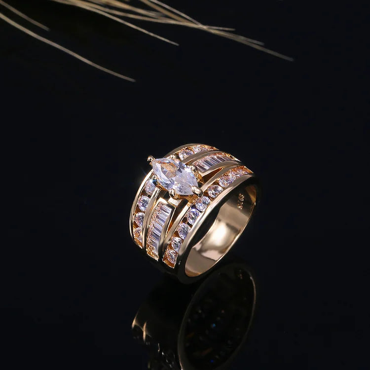 Horse Eye Shaped Diamond Inlaid Zircon Ring