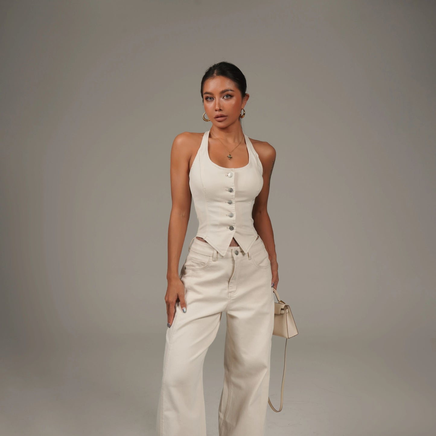 Timeless Canvas Vintage Slim-Fit Jeans