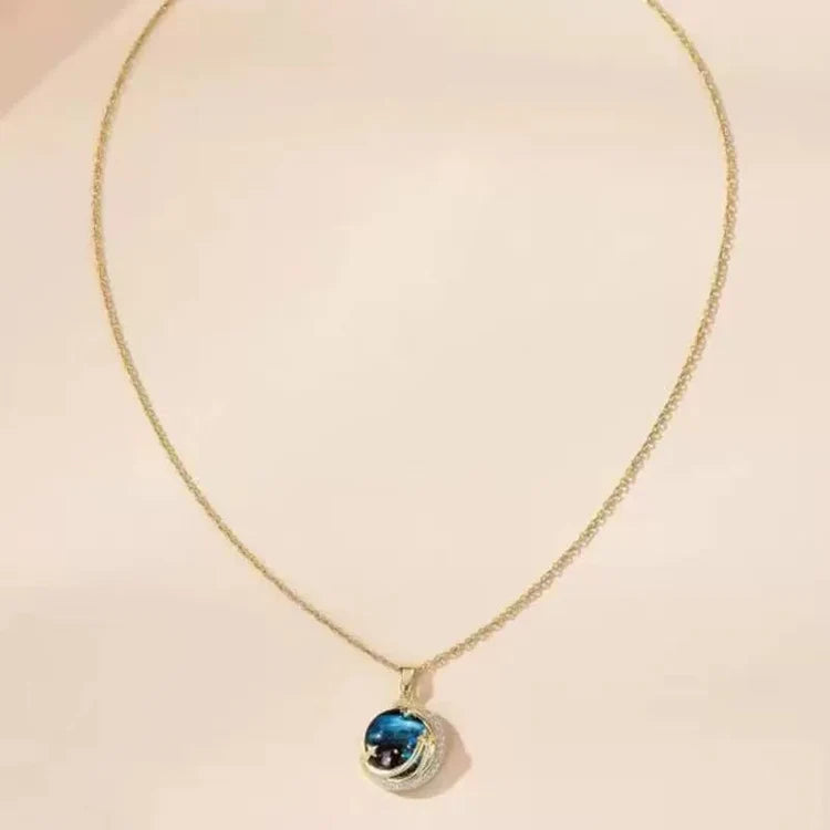 Dream Planet Elegant Gift Necklace