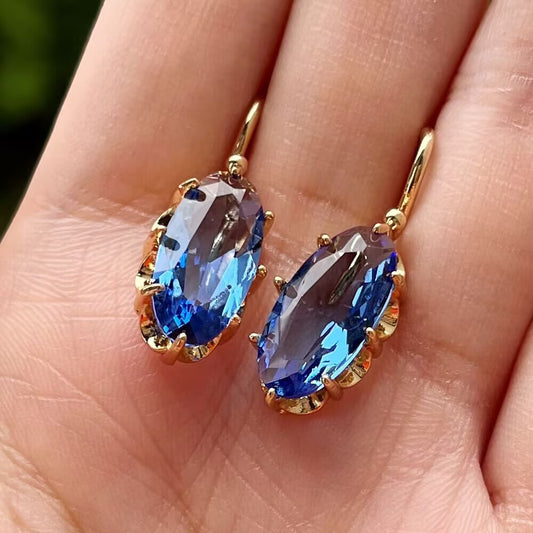 Retro Crystal Gold Earrings